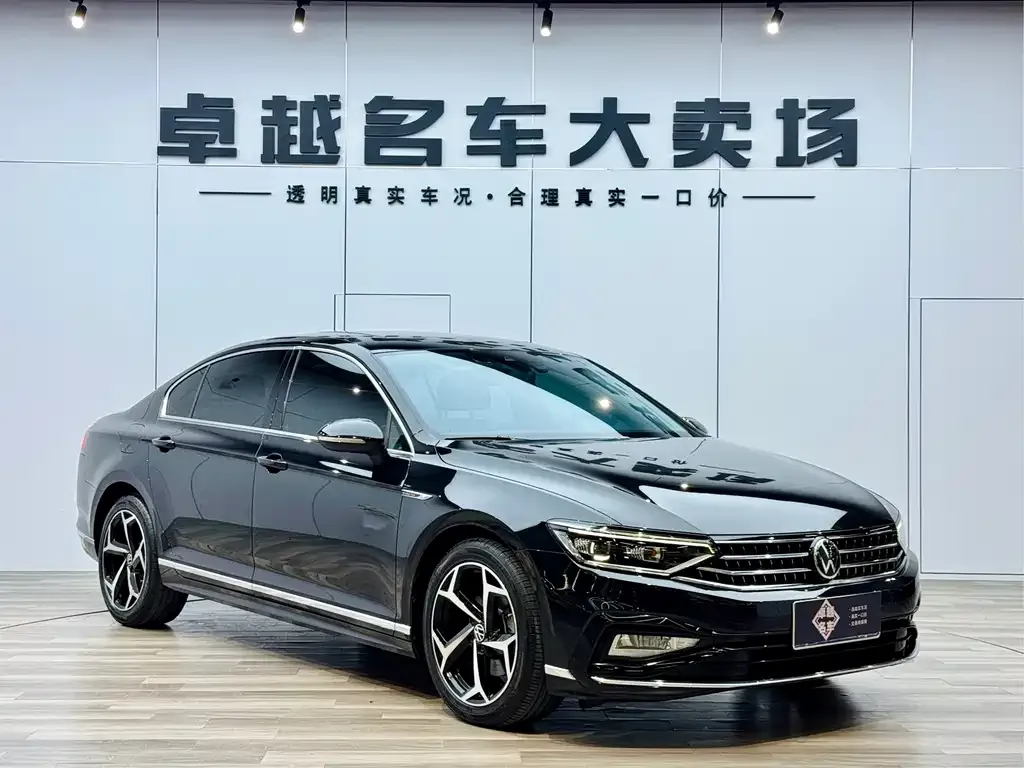 Volkswagen Magotan 2023 из CN, фото 3