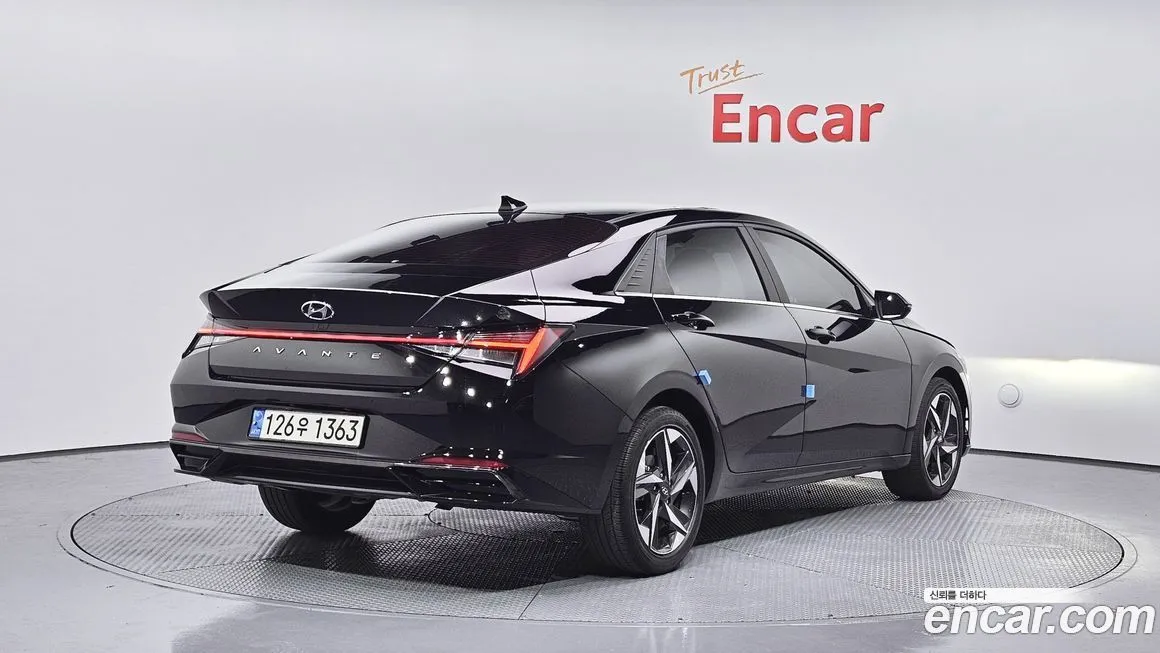 Hyundai AVANTE — фото 2