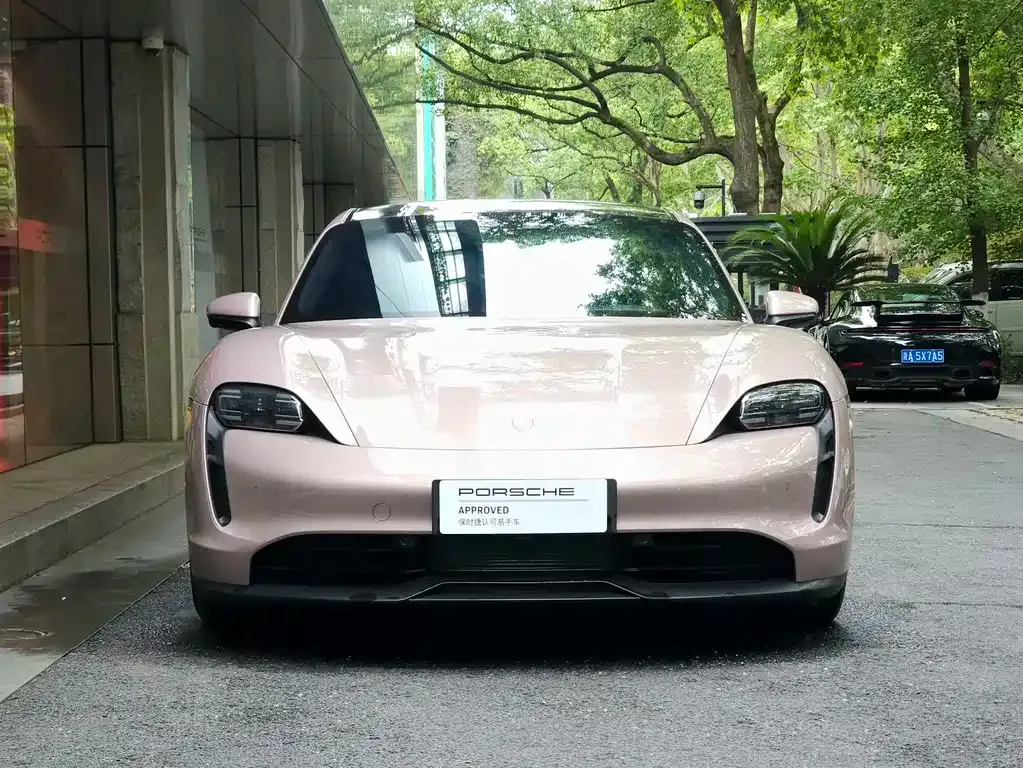 Porsche Taycan 2024 из CN, фото 2