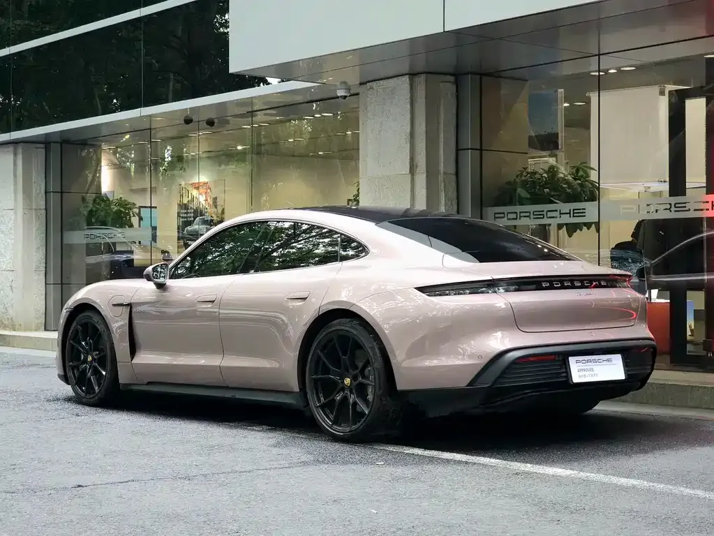 Porsche Taycan 2024 из CN, фото 3