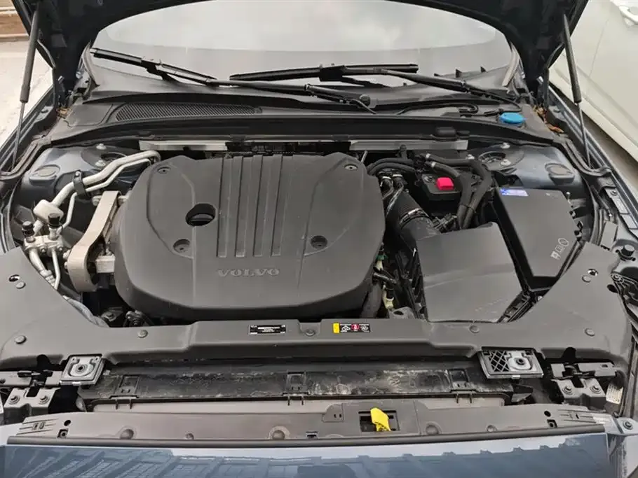 Volvo S60 2022 из CN, фото 10