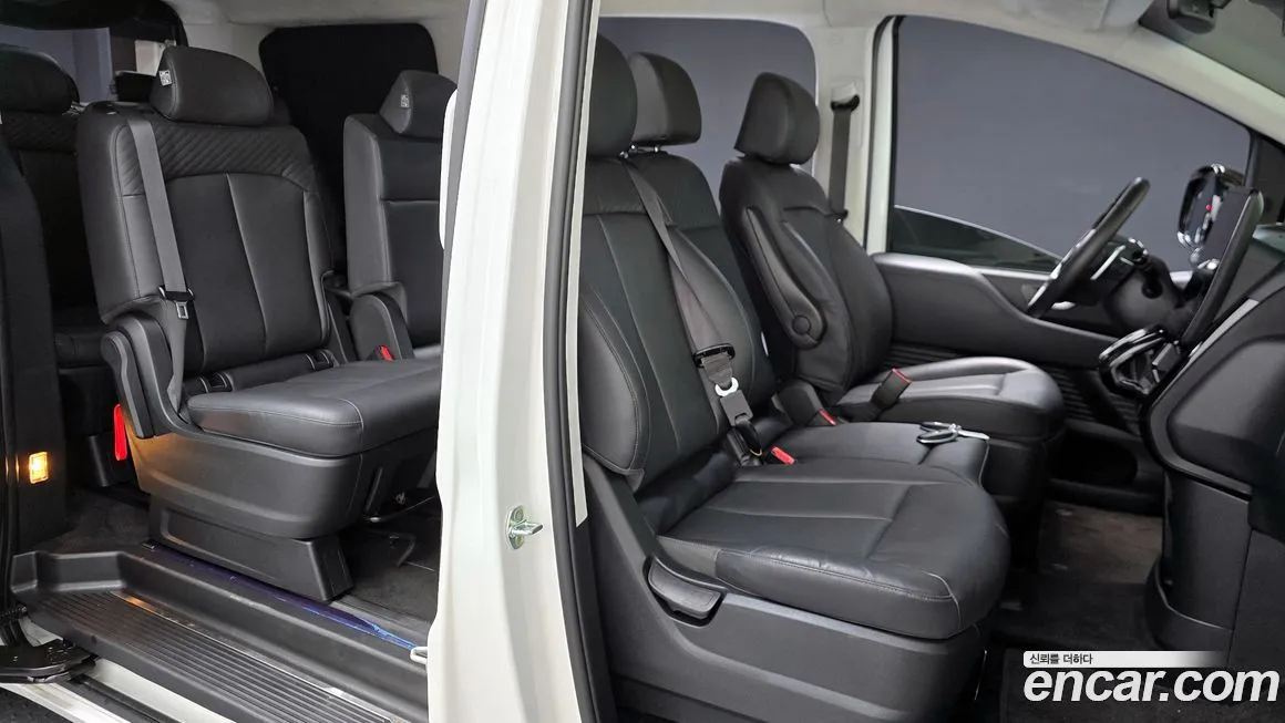 Hyundai Staria 2023 из KR, фото 10