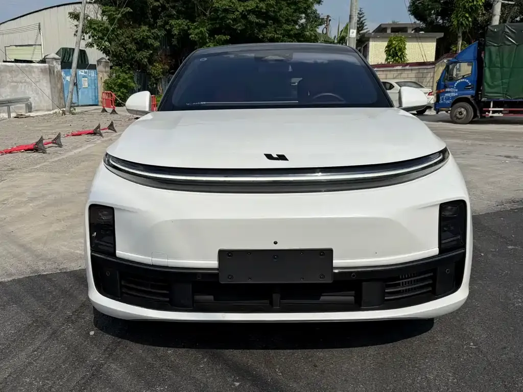 Li Auto L7 2023 из CN, фото 1