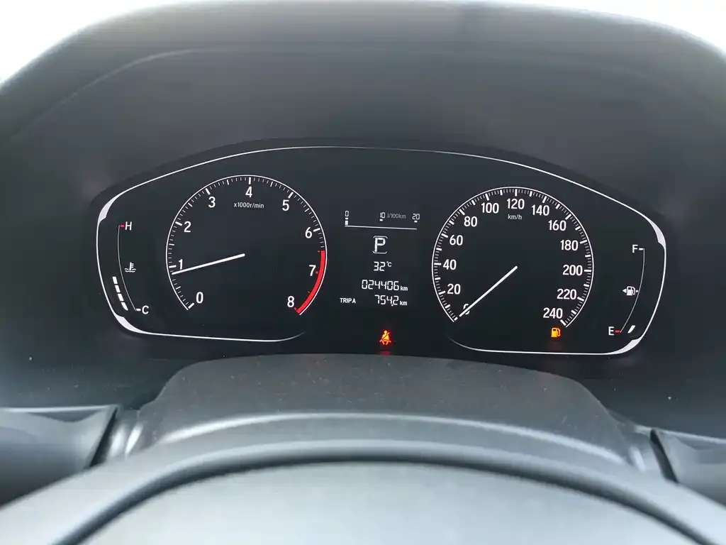 Honda Inspire — фото 10