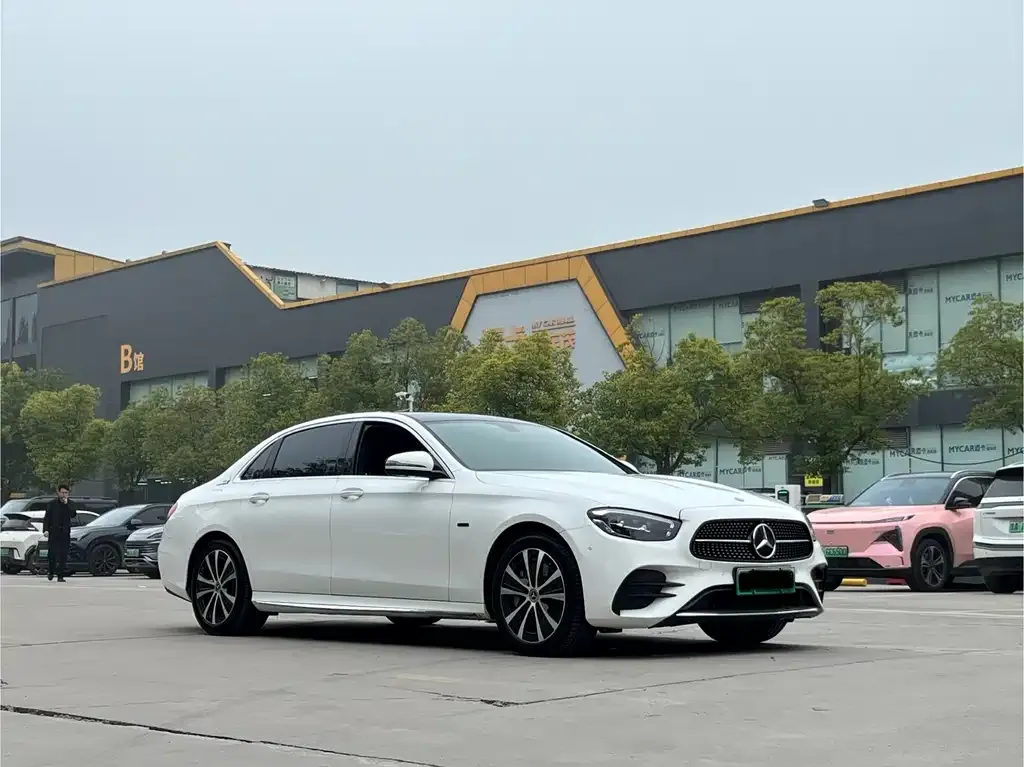 Mercedes-Benz E-Class New Energy 2021 из CN, фото 3