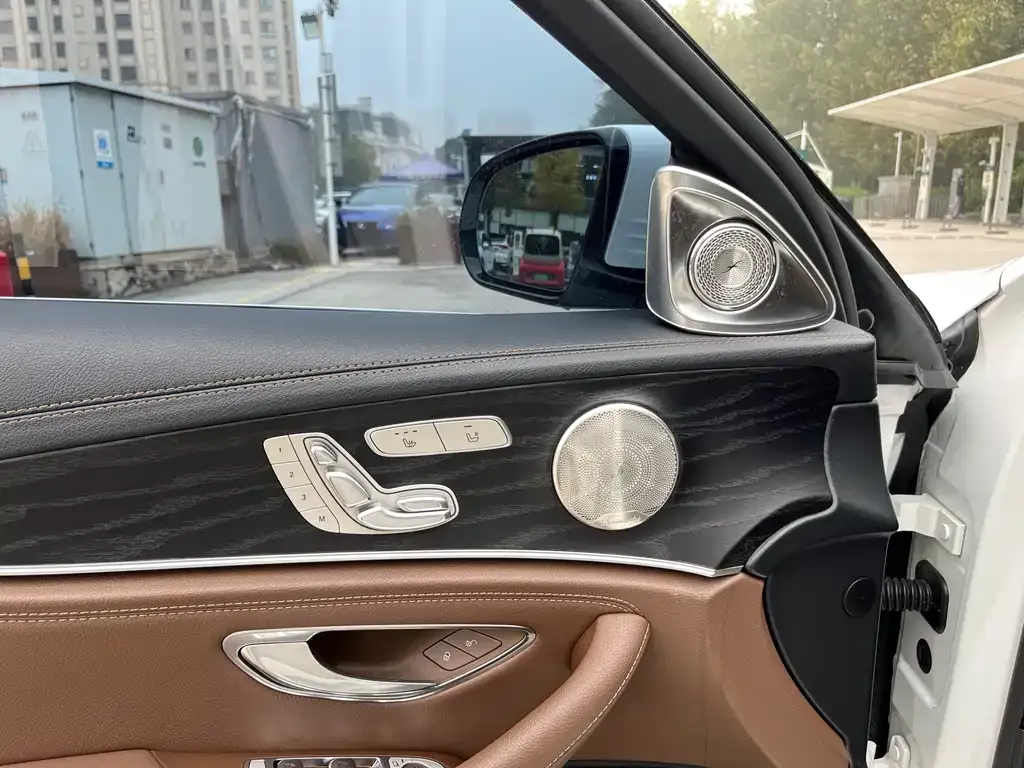 Mercedes-Benz E-Class New Energy 2021 из CN, фото 6