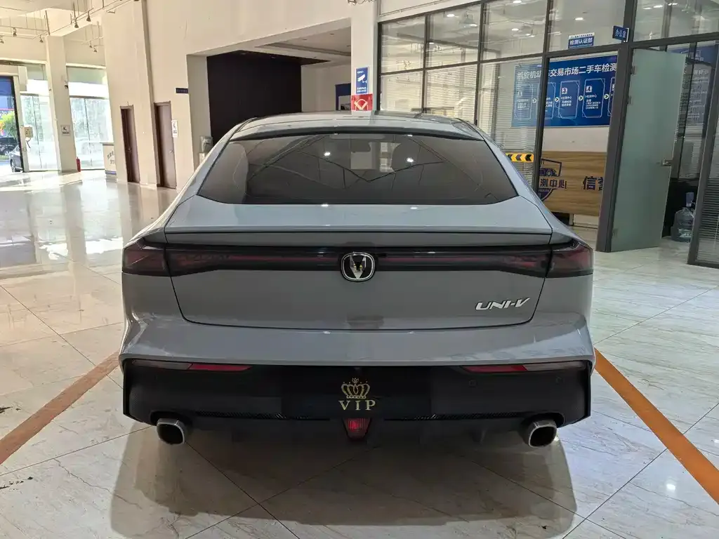 Changan UNI-V 2023 из CN, фото 5