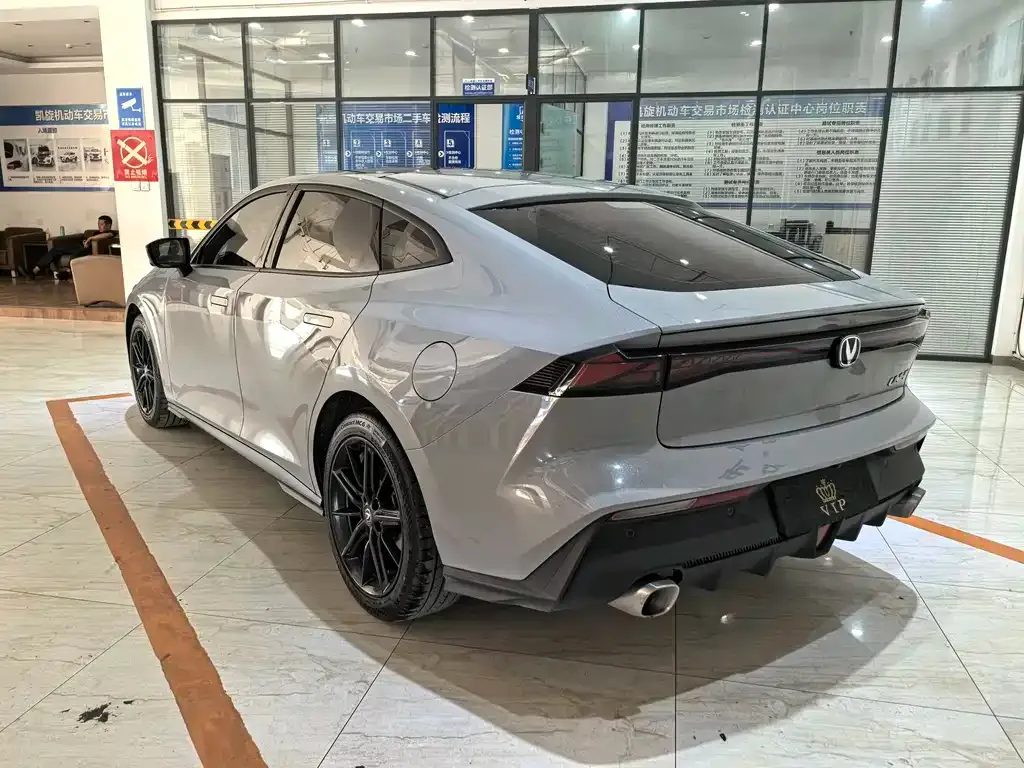Changan UNI-V 2023 из CN, фото 6