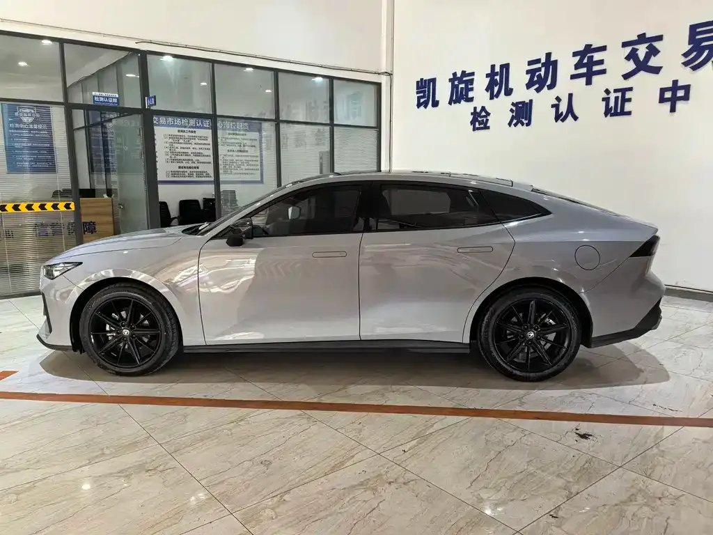 Changan UNI-V 2023 из CN, фото 7