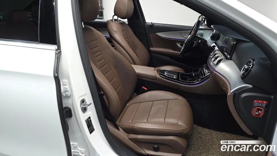 Mercedes-Benz E-Class 2021 из KR, фото 10