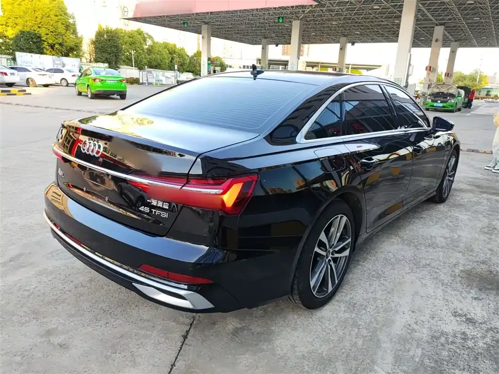Audi A6L 2024 из CN, фото 7