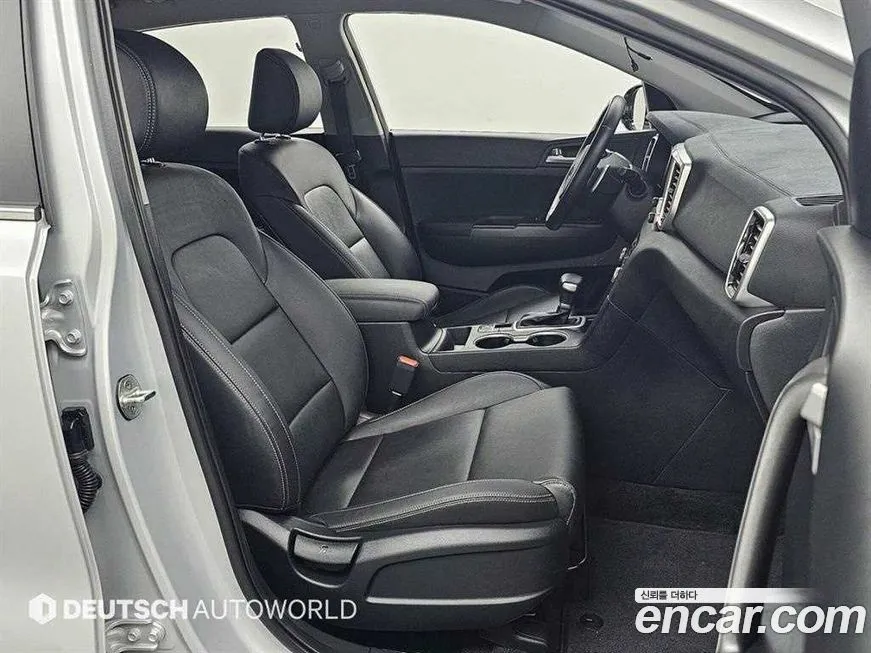 Kia Sportage — фото 10