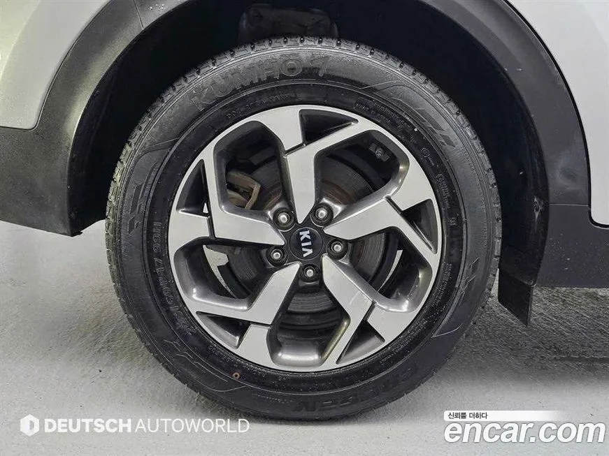 Kia Sportage — фото 5