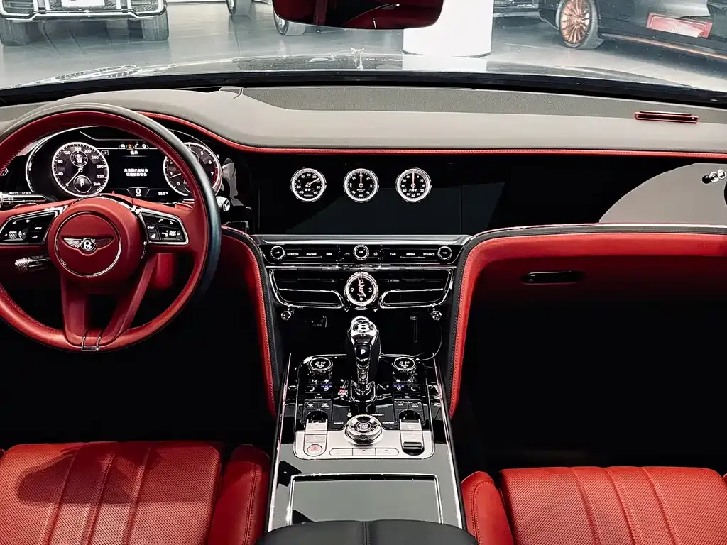 Bentley Flying Spur 2024 из CN, фото 9