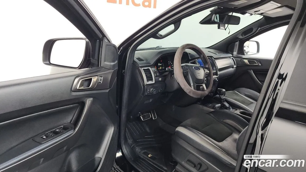 Ford Ranger — фото 10