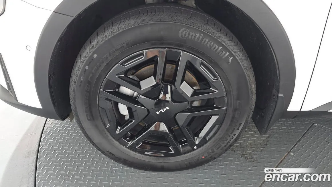 Kia Sorento — фото 5