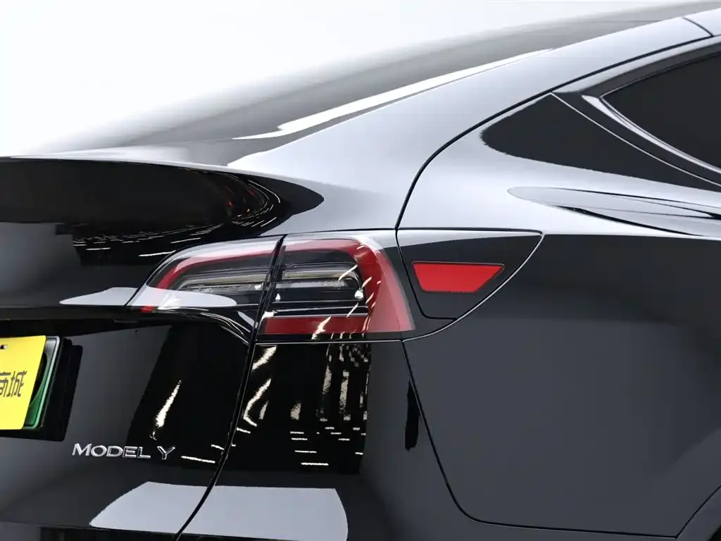 Tesla Model Y 2023 из CN, фото 7