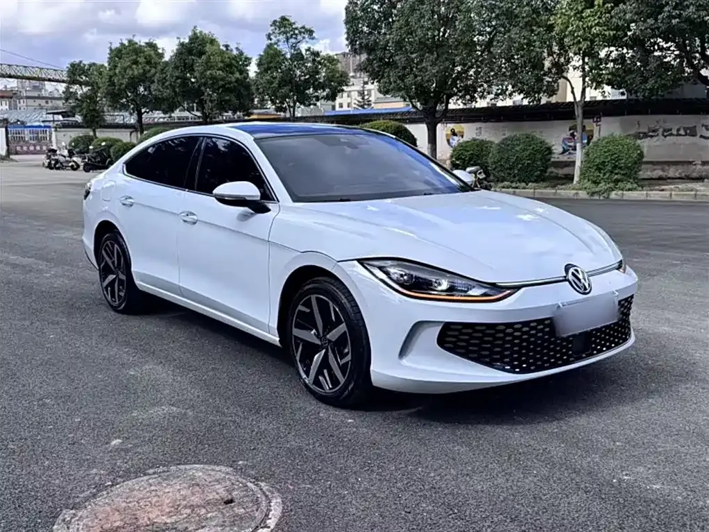 Volkswagen Lamando 2024 из CN, фото 8