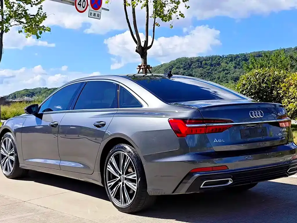 Audi A6L 2021 из CN, фото 5