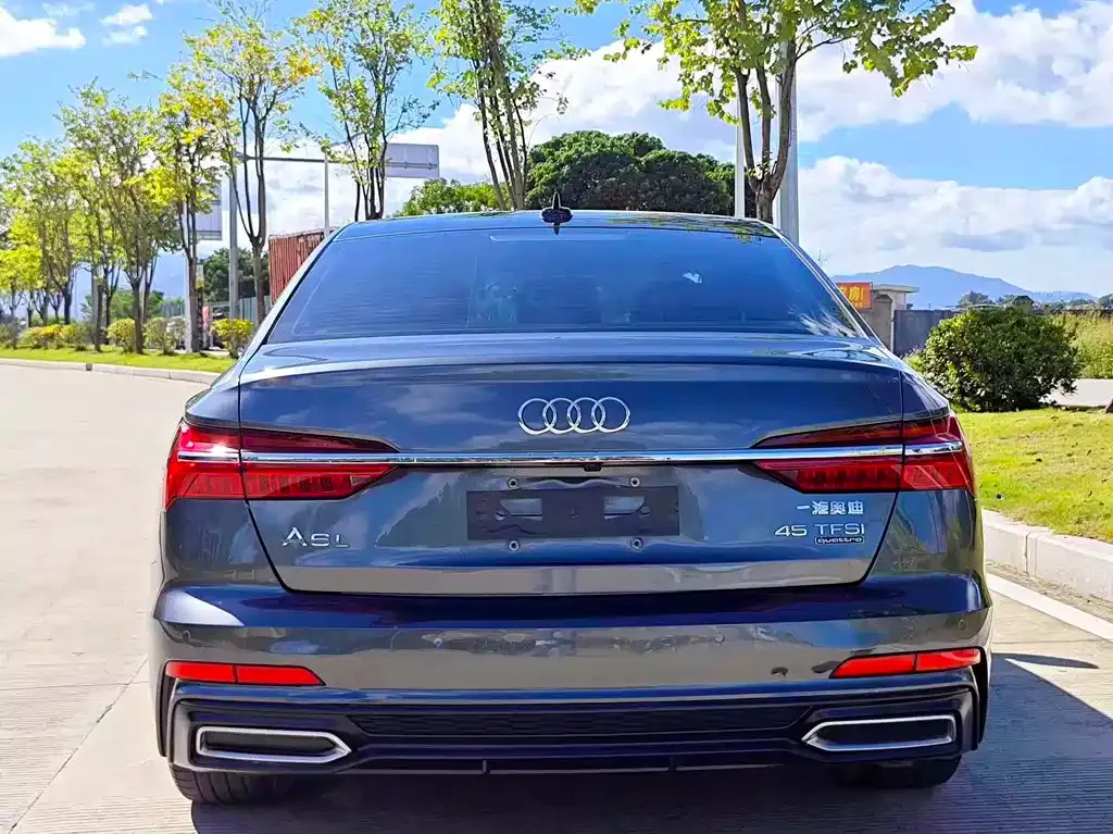 Audi A6L 2021 из CN, фото 6