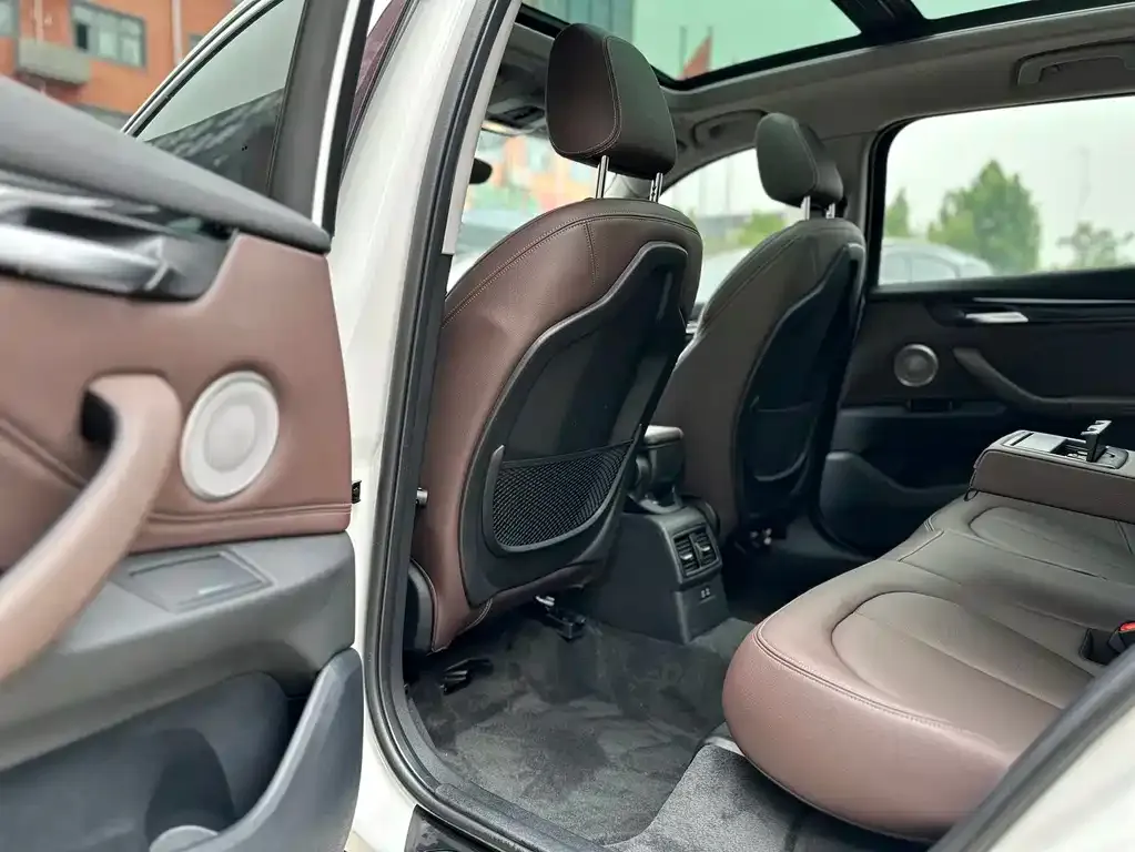 BMW X1 2023 из CN, фото 7