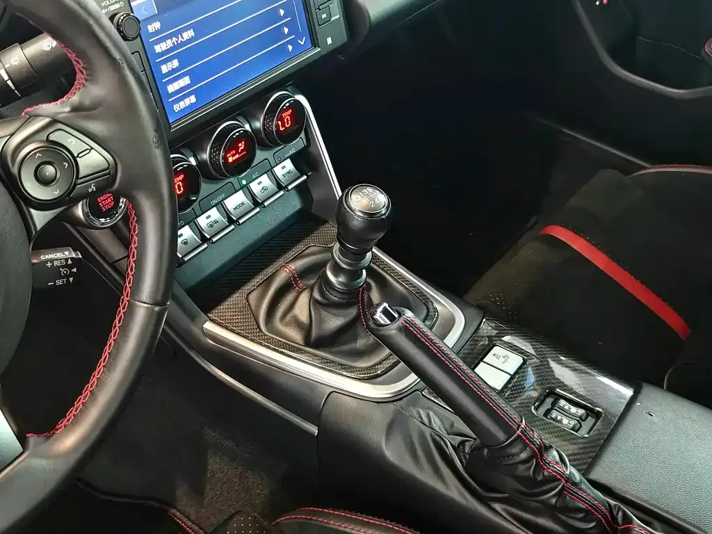 Subaru BRZ 2022 из CN, фото 10