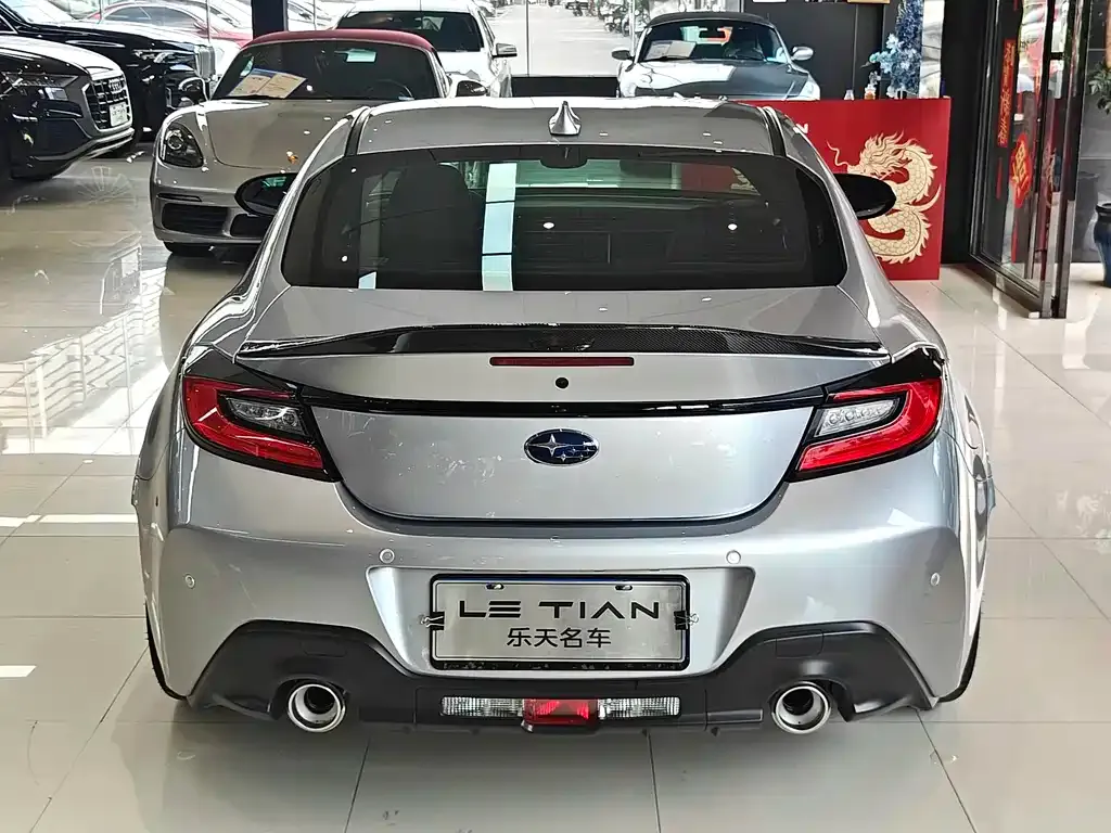 Subaru BRZ 2022 из CN, фото 7