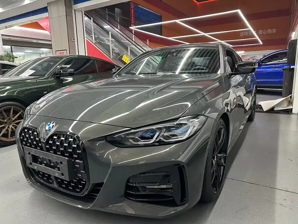 BMW 4 Series 2023 из CN, фото 1