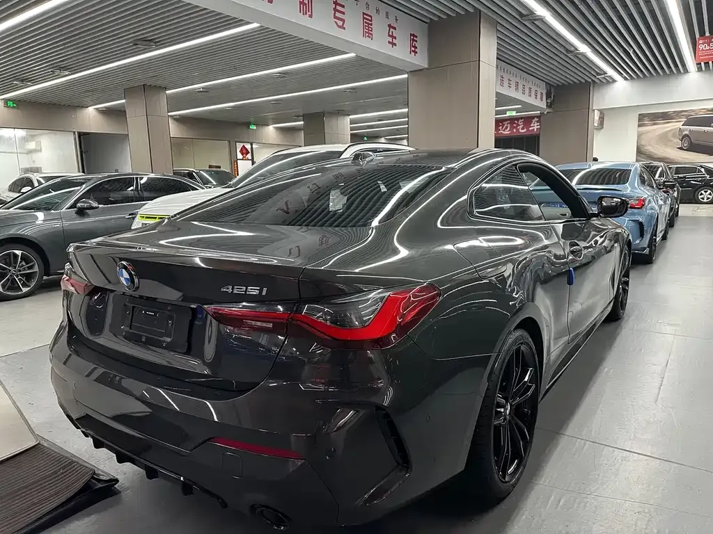 BMW 4 Series 2023 из CN, фото 7