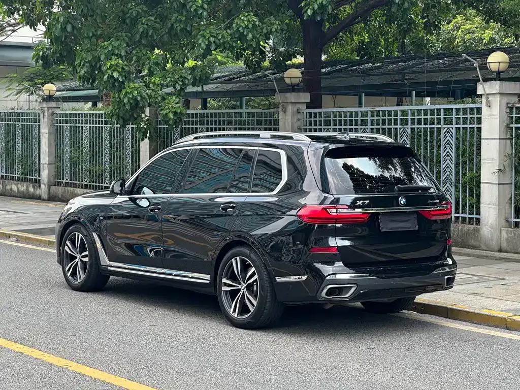 BMW X7 2022 из CN, фото 3