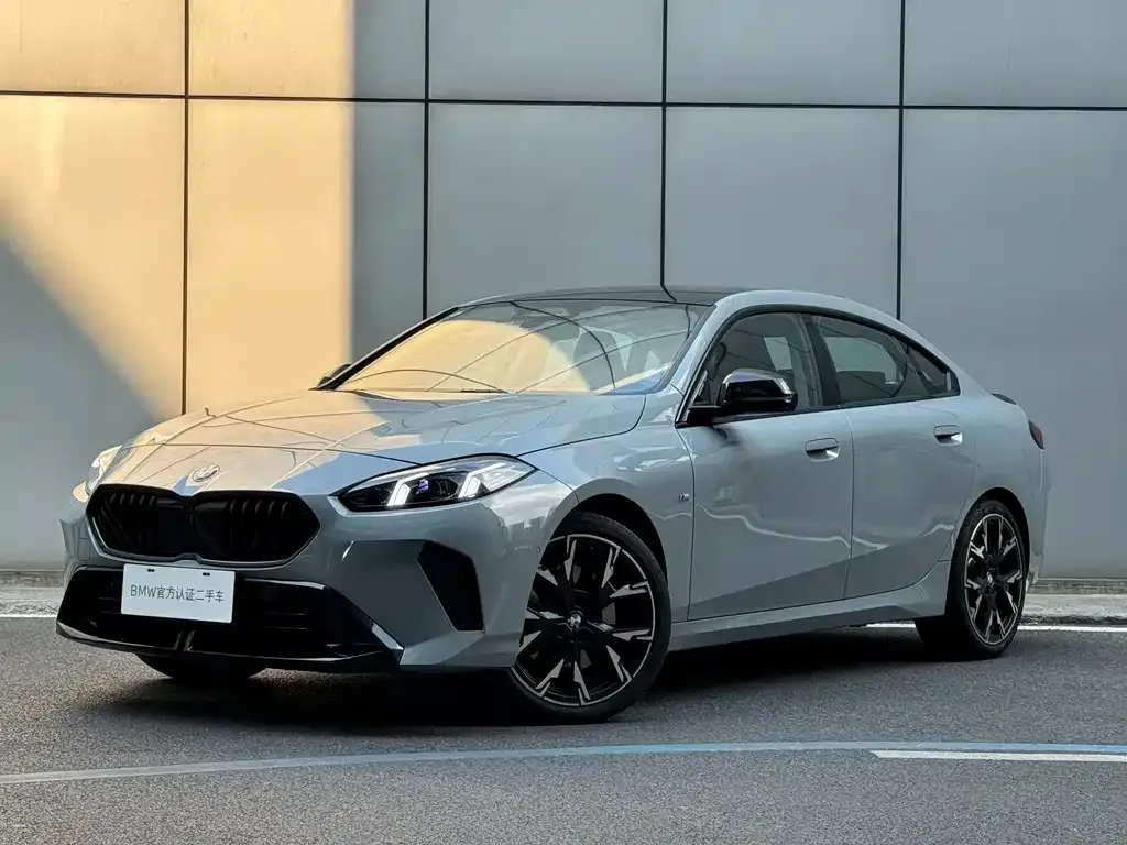 BMW 2 Series 2025 из CN, фото 1