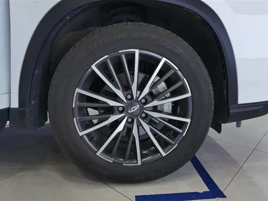 Chery Tiggo 8 PRO — фото 6