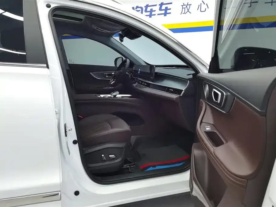 Chery Tiggo 8 PRO — фото 8