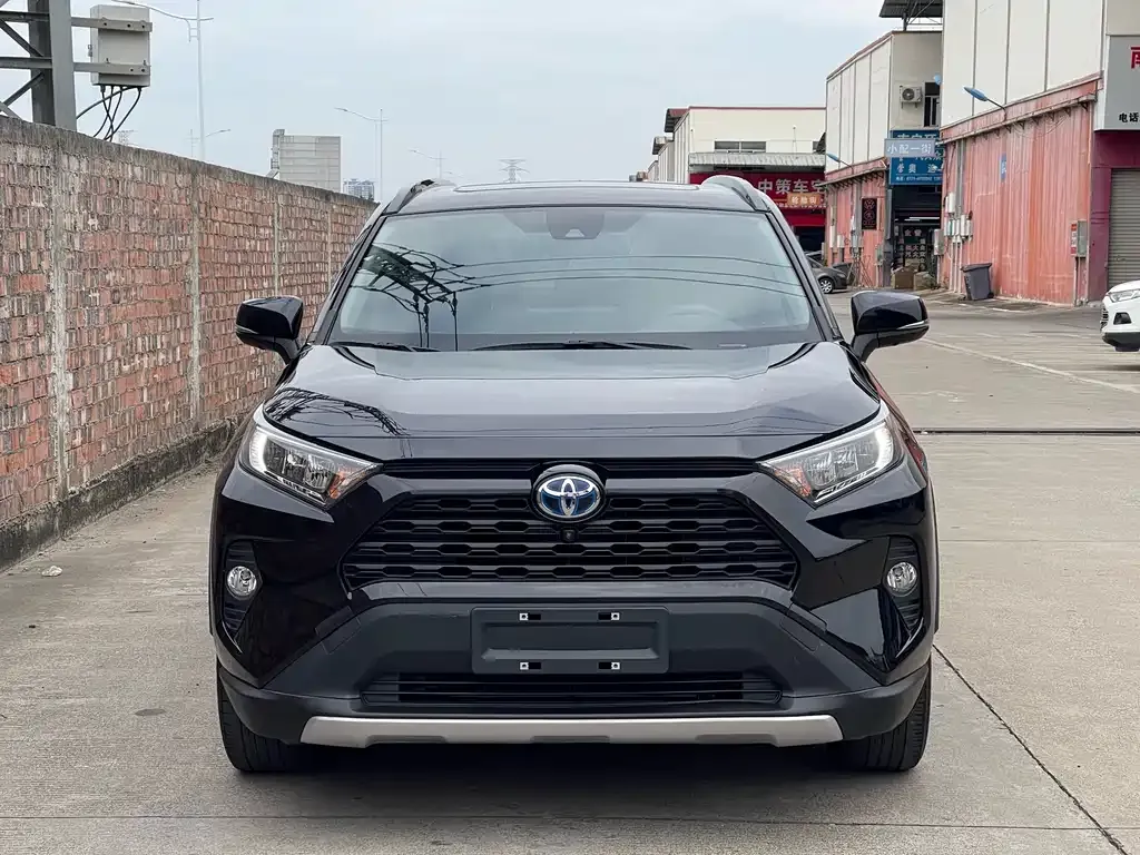 Toyota RAV4 2022 из CN, фото 2