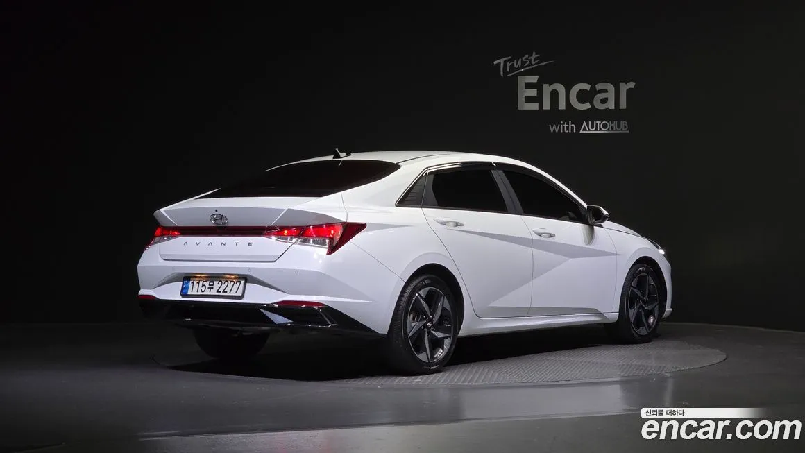 Hyundai AVANTE — фото 2