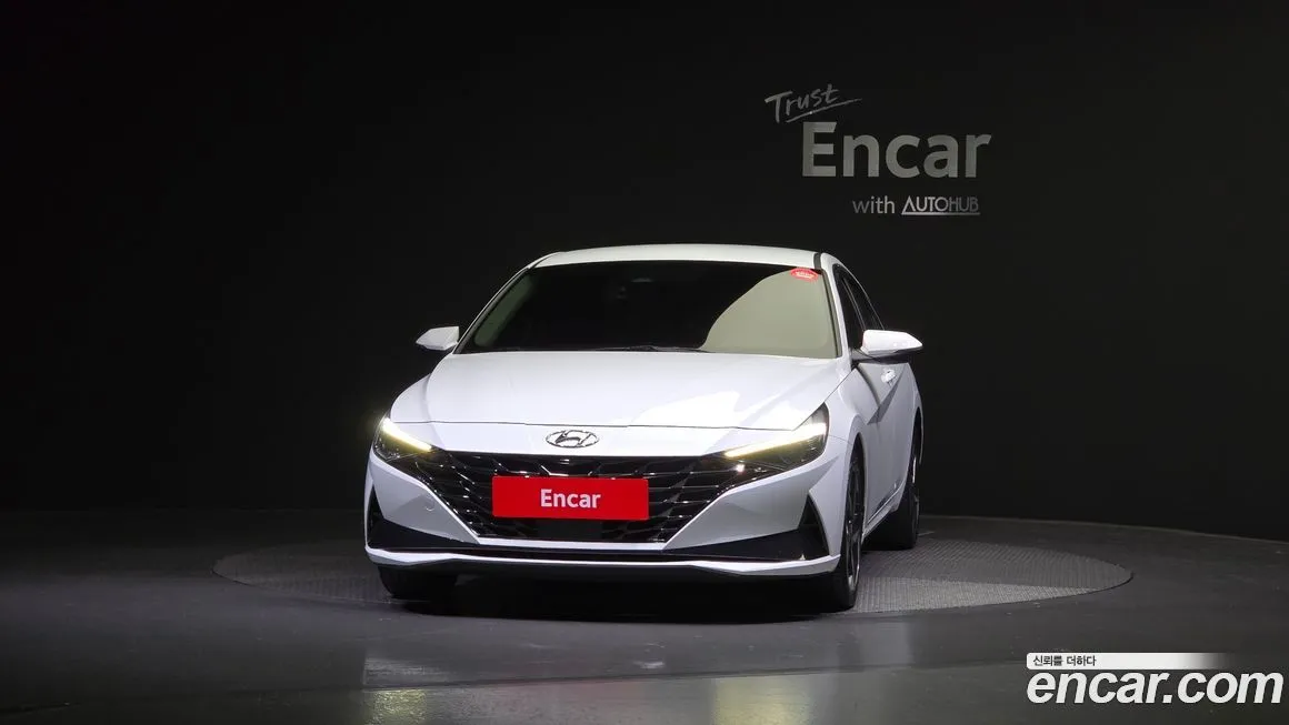 Hyundai AVANTE — фото 3
