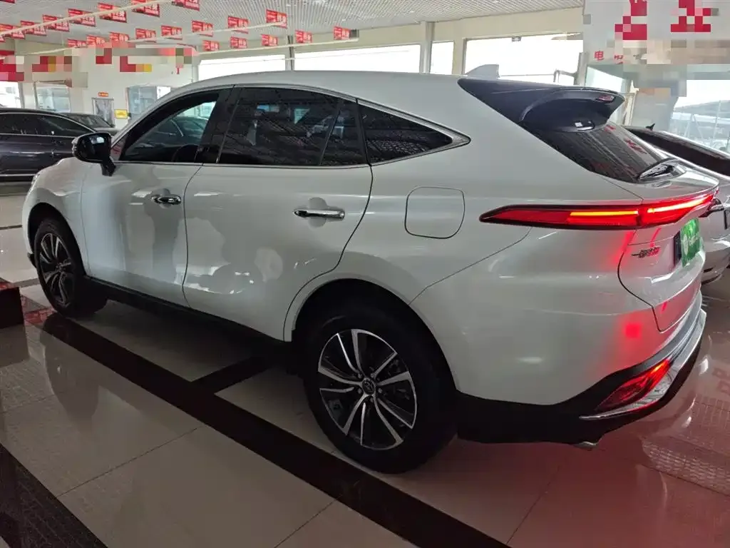 Toyota Harrier 2024 из CN, фото 5