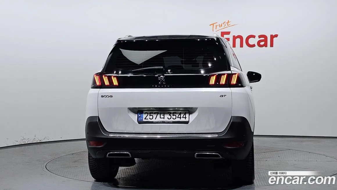 Peugeot 5008 2021 из KR, фото 4