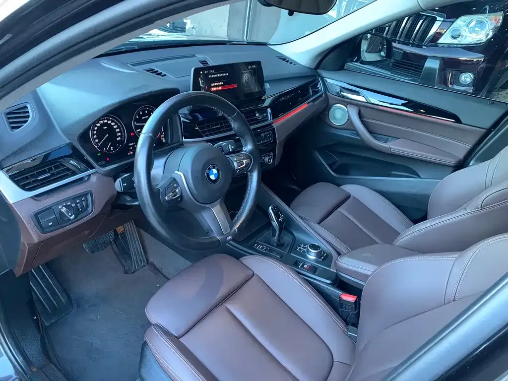 BMW X1 — фото 10