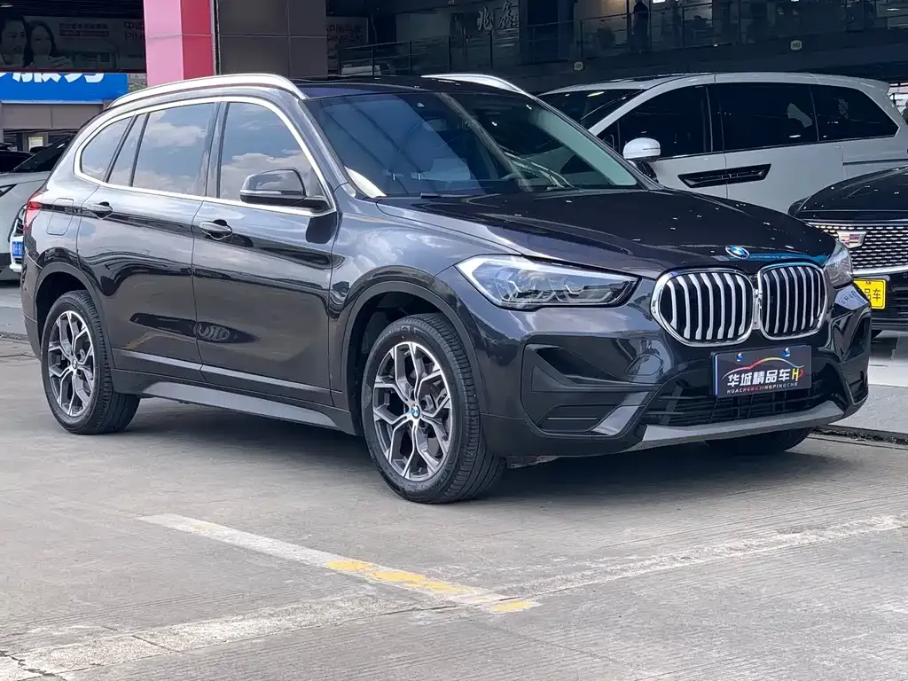 BMW X1 — фото 3