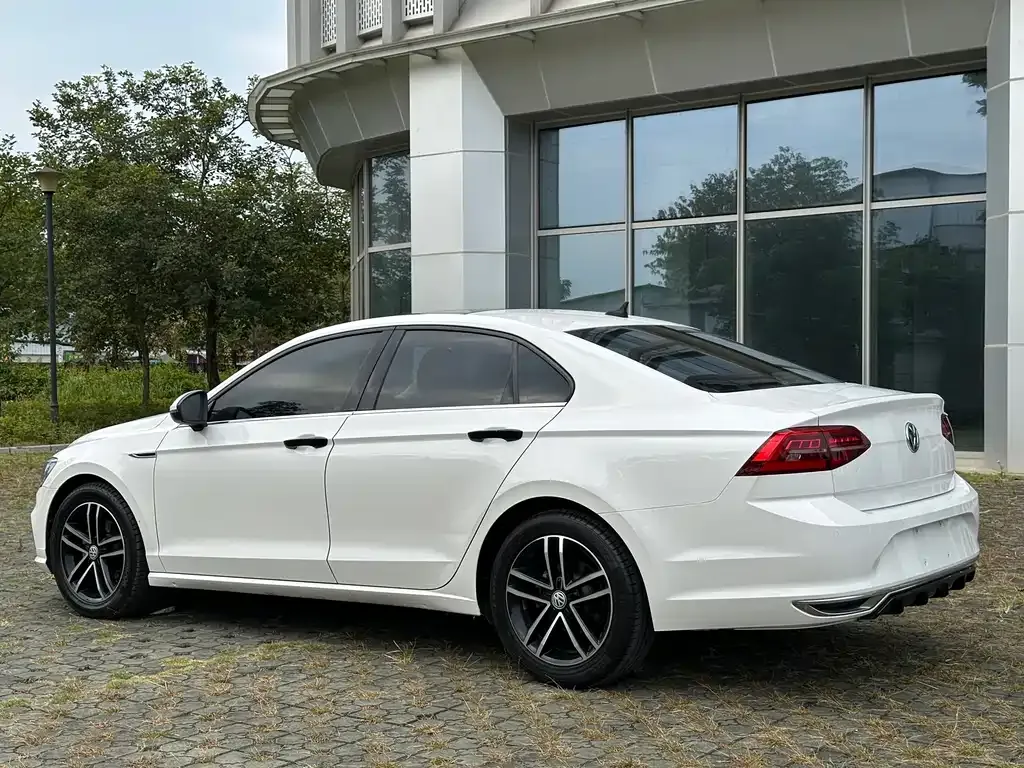 Volkswagen Lamando 2021 из CN, фото 6