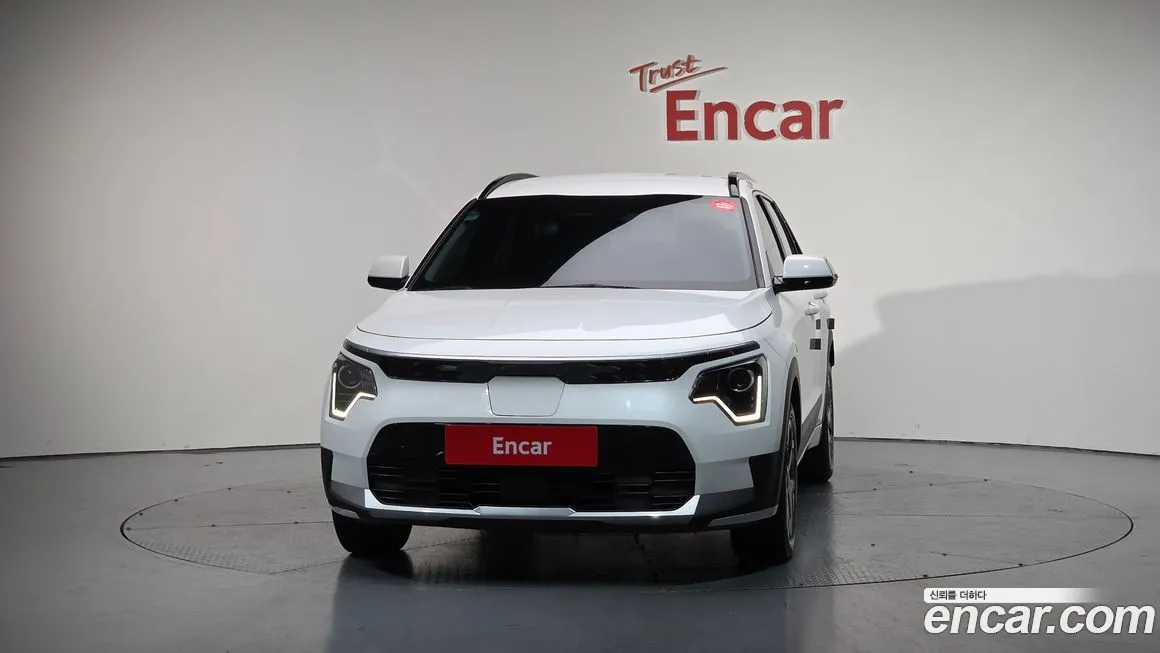 Kia Niro 2023 из KR, фото 3