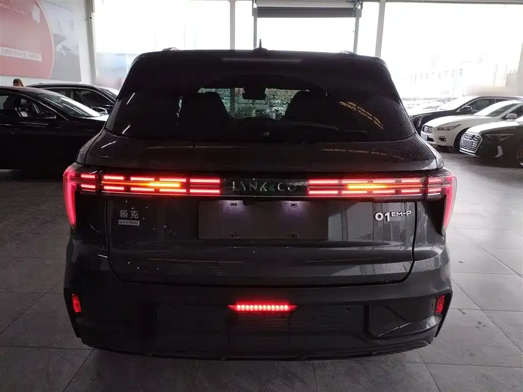 Lynk & Co 01 EM-P 2022 из CN, фото 8