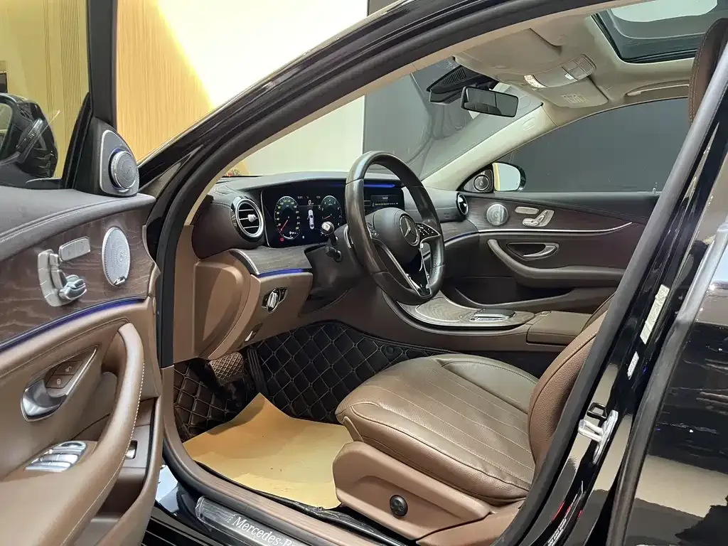 Mercedes-Benz E-Class 2021 из CN, фото 7