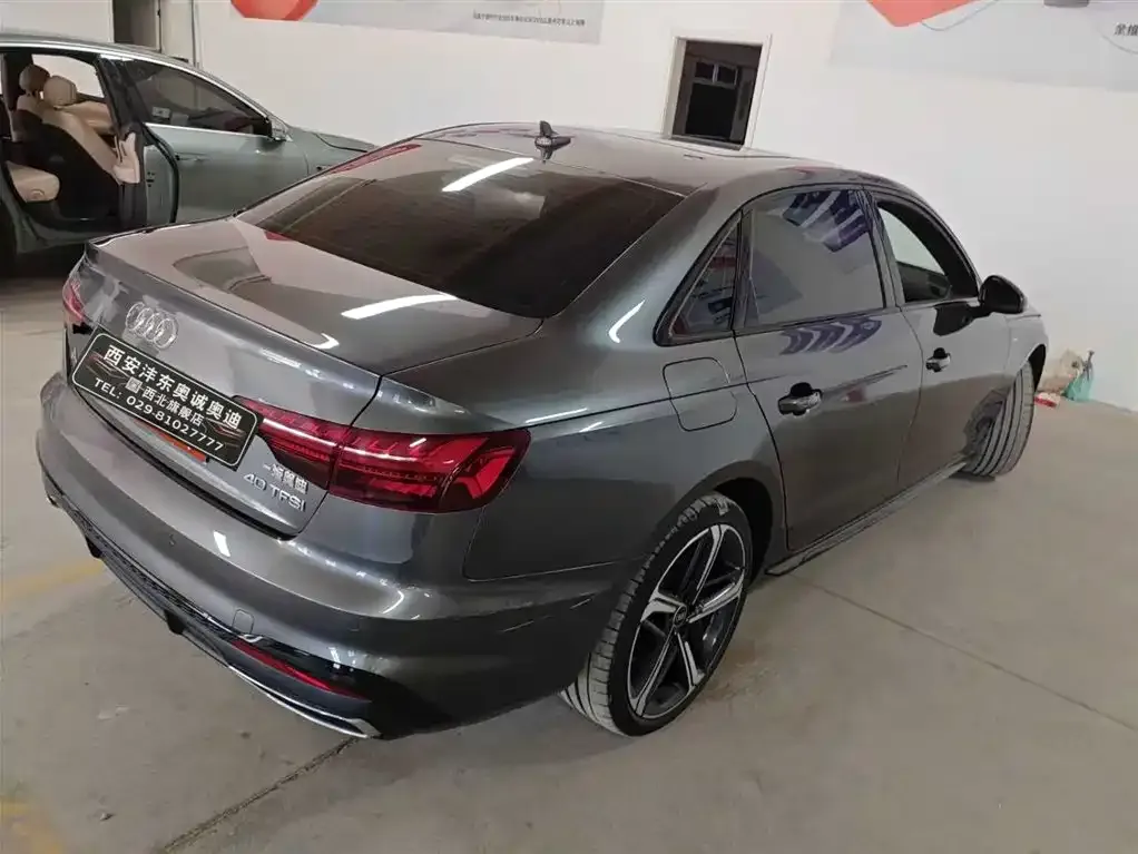 Audi A4L 2024 из CN, фото 3