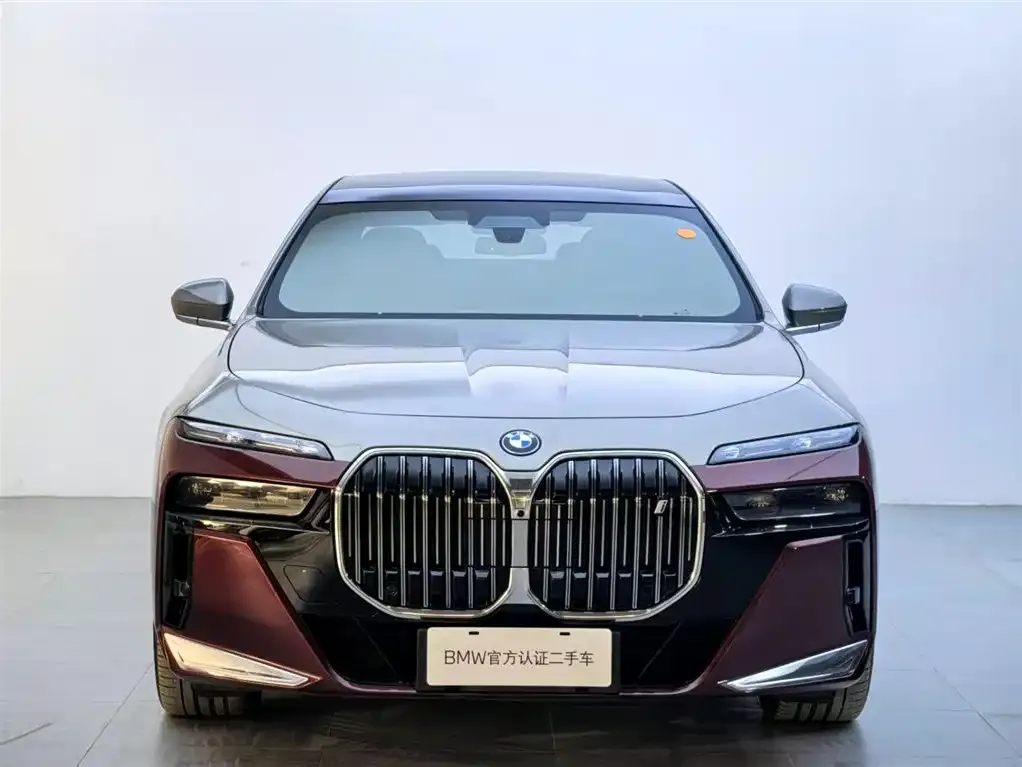 BMW i7 2023 из CN, фото 2