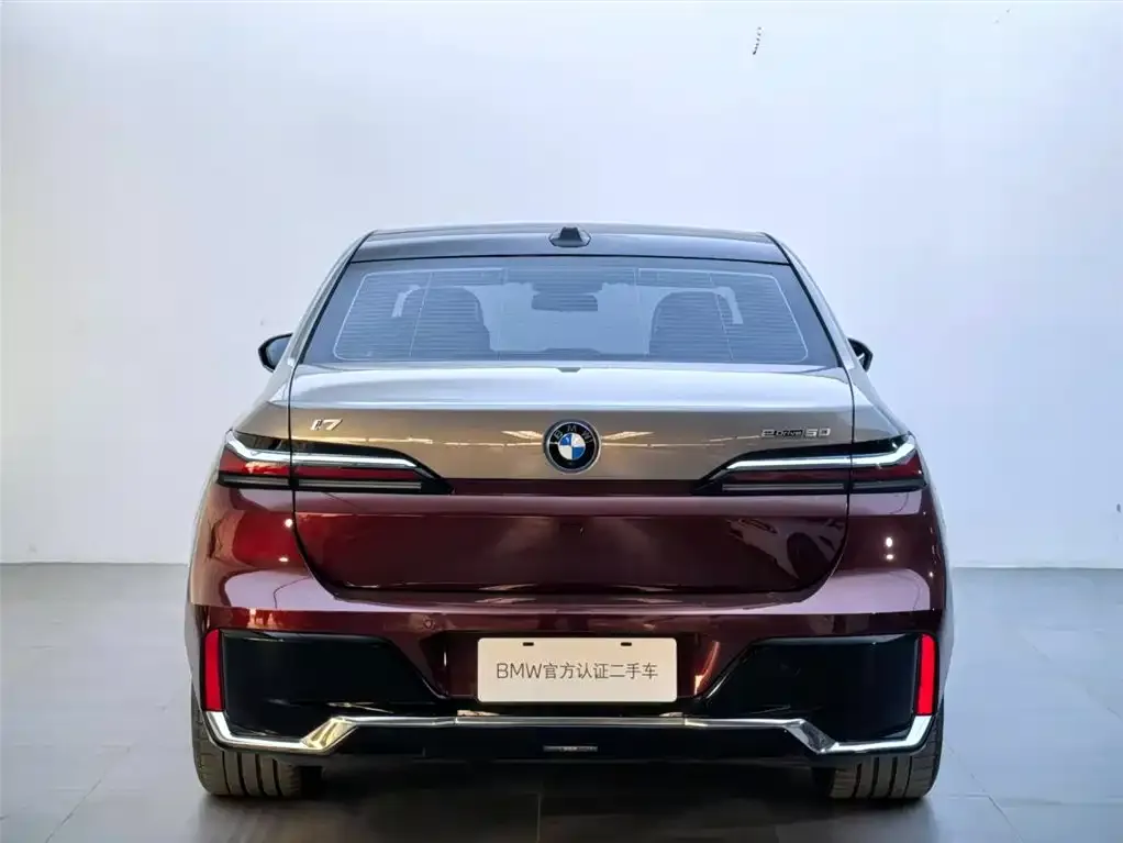 BMW i7 2023 из CN, фото 5