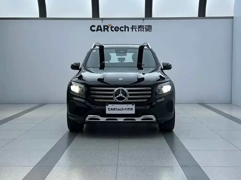 Mercedes-Benz GLB 2023 из CN, фото 2