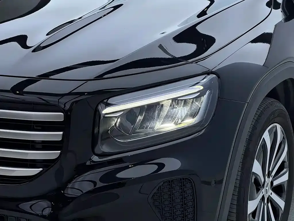 Mercedes-Benz GLB 2023 из CN, фото 3