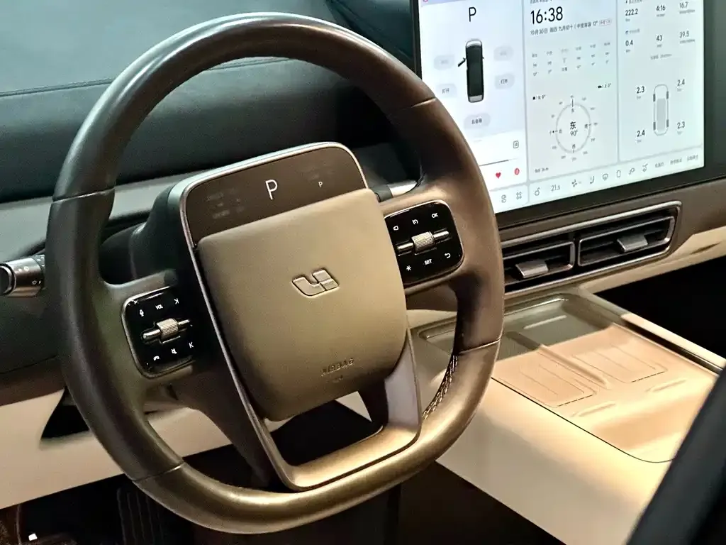 Li Auto MEGA 2024 из CN, фото 10